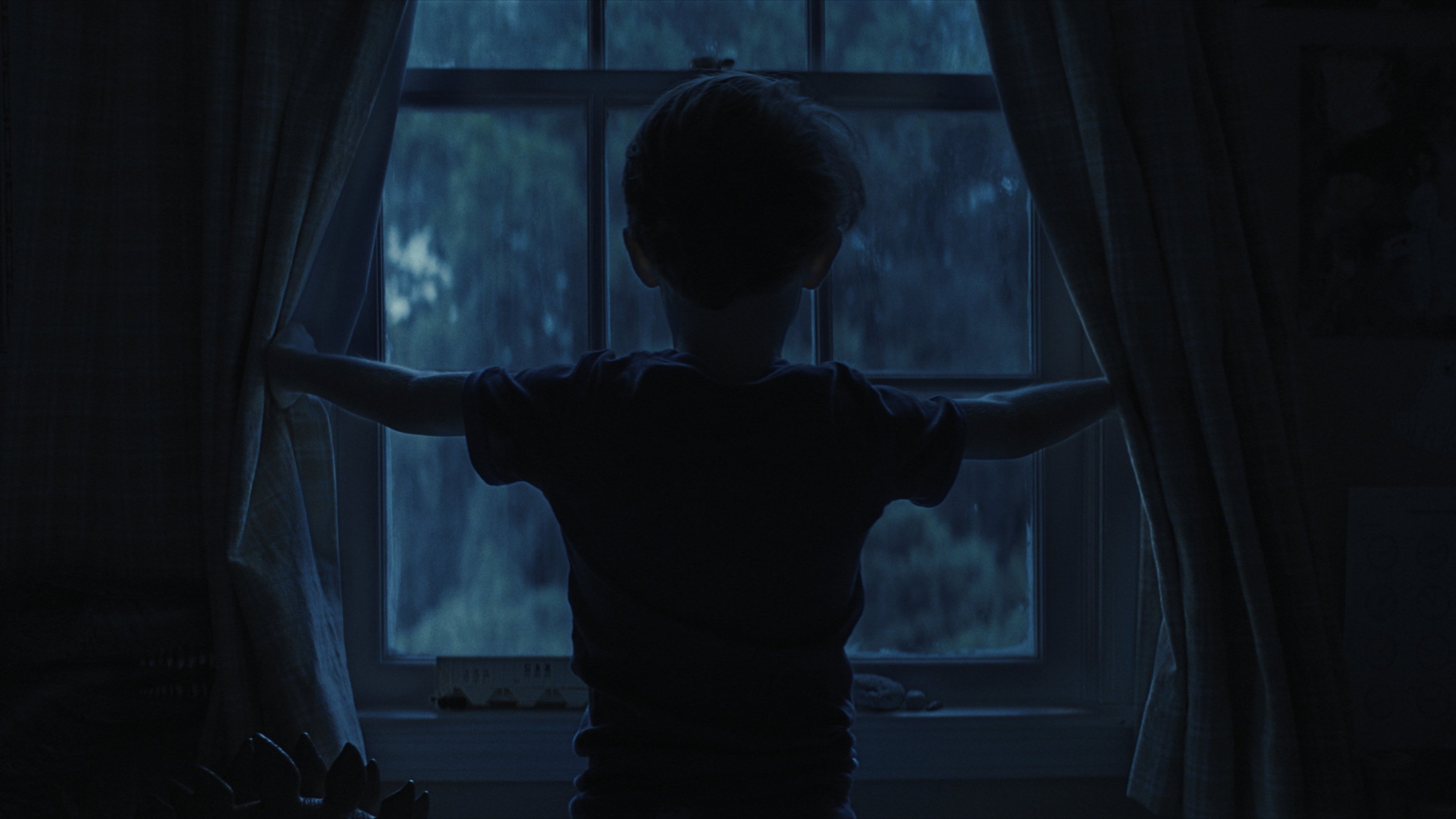 Weapons 2025 Movie Image 1